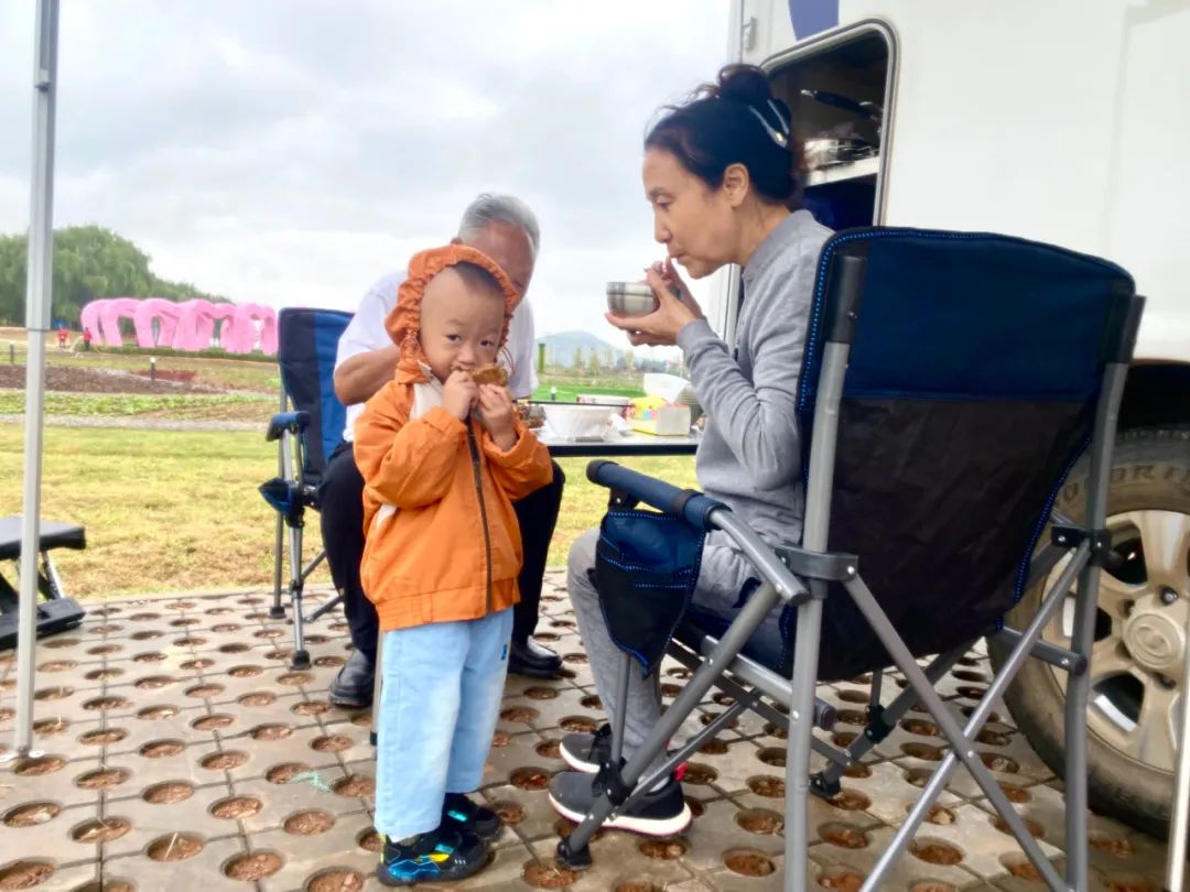 精致化露營“選手”，將吃住行融為一體，適合1~2人四季旅行